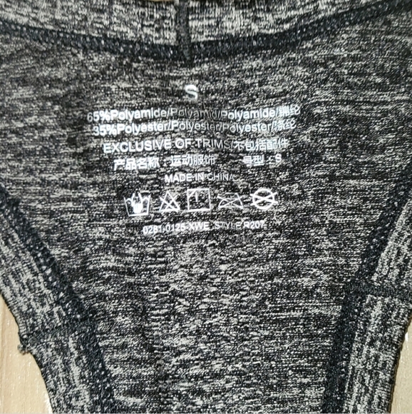 NWOT Recess Racerback Workout Small Grey Tank - Picture 8 of 8